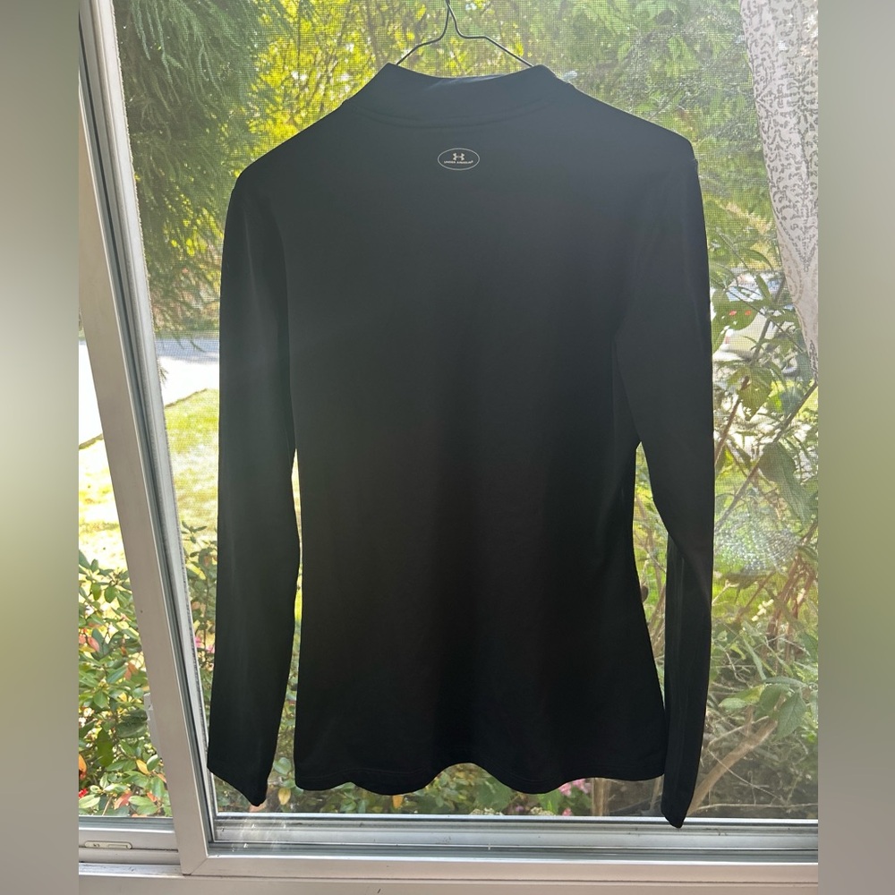 Under Armour  Mock Pullover Base Layer Black Fitted Women’s Size L - Picture 2 of 5